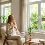 qualità aria indoor e vmc - donna respira sano