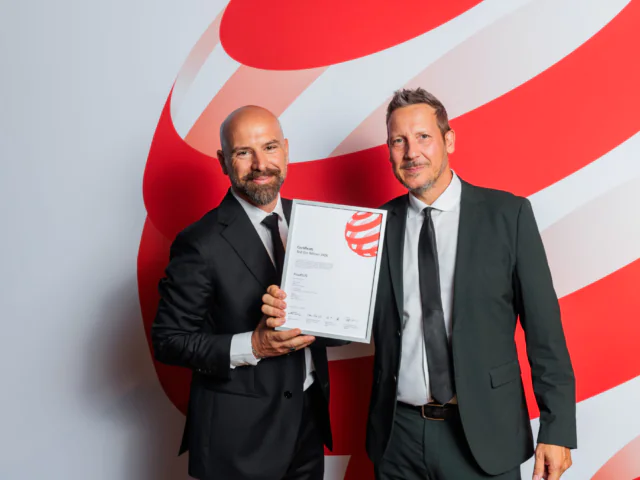 Red Dot Awards 2026 - Matteo Grisi e Nicola Pavan ritirano il premio